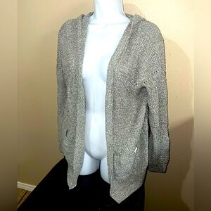 Kids abercrombie cardigan. Never worn so new but without tags.